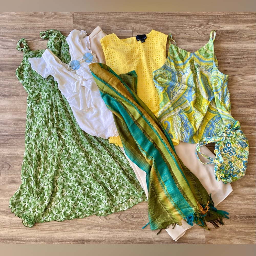 $60-150 Personally styled Mystery Bundles See Pics Well-Styled !